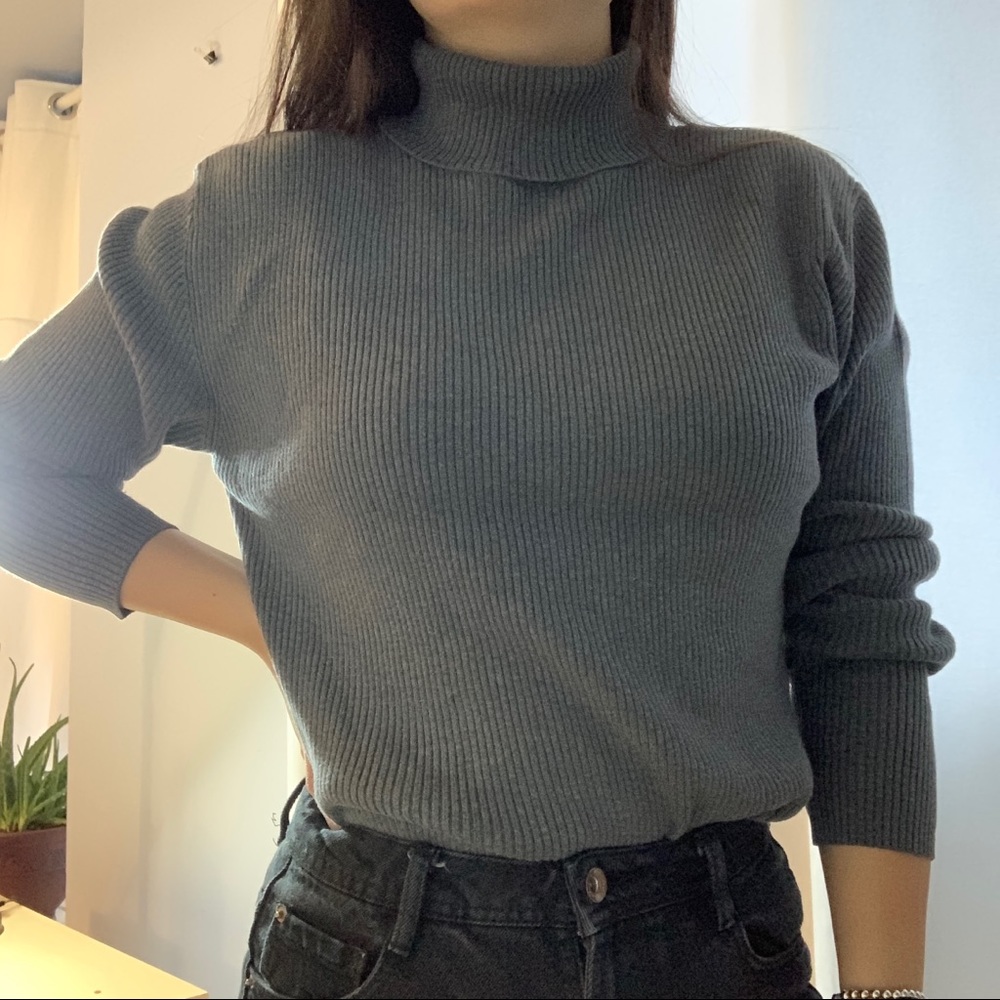 Vintage turtle neck